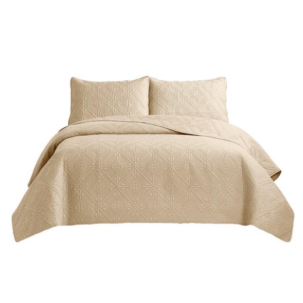 Polyester fiber bedding sets