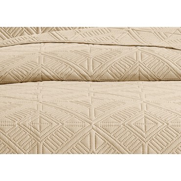 Polyester fiber bedding sets