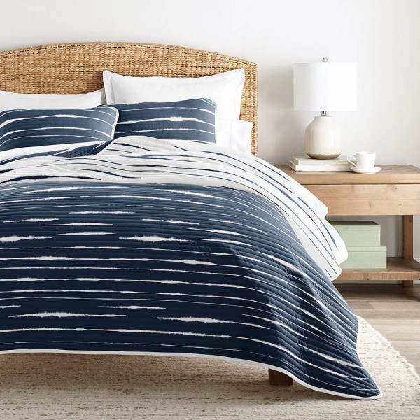 Lightweight Reversible All-Season Duvet Cover for Coastal Use