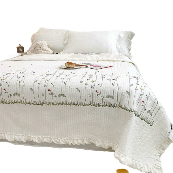 Summer Smooth Pleated Edge Double Bed Cover for Summer
