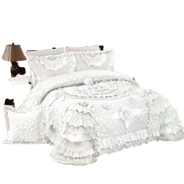 Soft Breathable Gentle Skin-Friendly Bedroom Bedspread Set