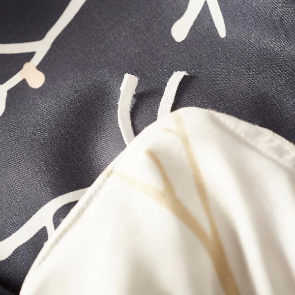 High-quality, comfortable, and skin-friendly linen bedsheets