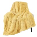 A soft, delicate, and warm fleece leisure blanket