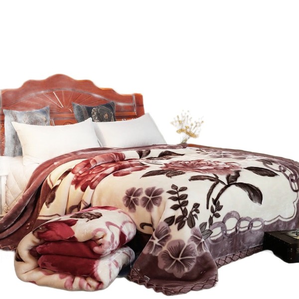 A soft and thick warm fleece blanket