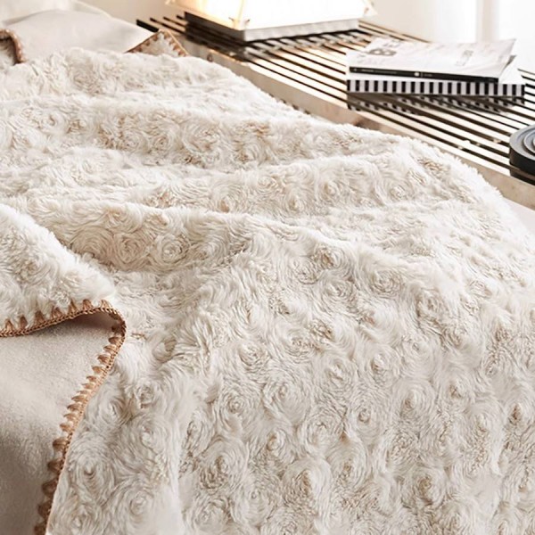 A thick rabbit fur rose velvet double-sided blanket