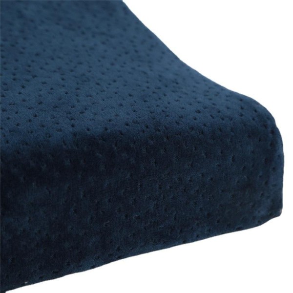 Butterfly-shaped pillow core for neck and spine protection